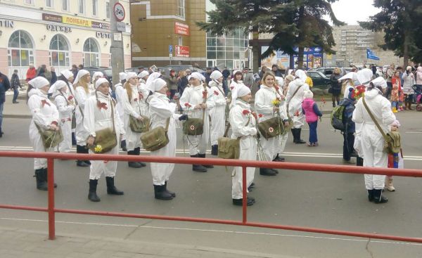 Как правильно пишется в ознаменование победы